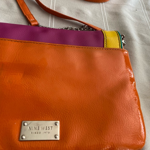 Nine West crossbody - Picture 3 of 4